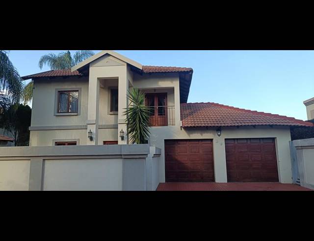 3 BEDROOM HOUSE FOR SALE IN GREEN ACRES ESTATE